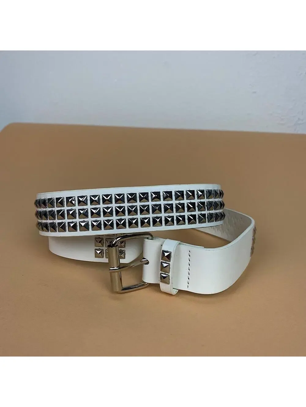 Vintage Y2K White Punk Cyber Studded Diamond Belt